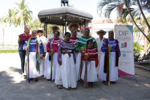 pueblos indigenas Inaugura DIF festival “De la flor a la raíz” de pueblos indígenas