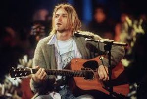 Vende guitarra de Kurt Cobain Vende guitarra de Kurt Cobain en más de 5mdd