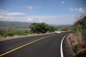 Amatlán Amatlenses viajarán más seguros con nueva carretera: Toño