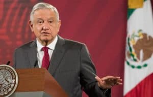 amlo1 10 610x389 La estrategia ha funcionado, y saldremos pronto de la crisis, asegura López Obrador