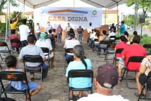 002 Más de 300 familias de Ixtapa reciben apoyos de ‘Casa Digna’