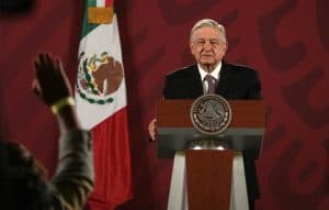 amlo1 2 610x389 López Obrador hace un llamado a los partidos políticos a reducir su presupuesto al cincuenta por ciento