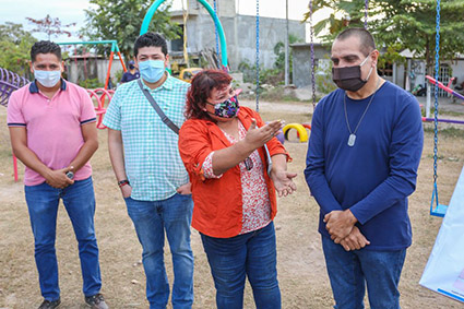 1 7 Vecinos de Vista Bahía reconocen trabajo en equipo entre SEAPAL y Ayuntamiento