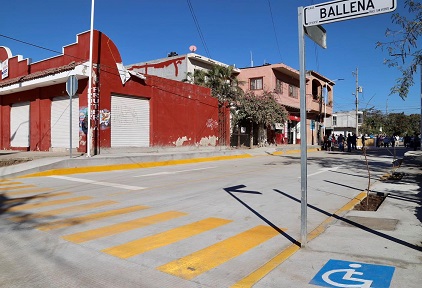 CALLE AMADO NERVO SANVICENTE 2 Rehabilitan en concreto hidráulico la calle Amado Nervo en San Vicente