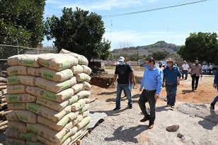 tepic zona rural 2 Castellón Fonseca entregó apoyos y obras a El Jicote y Las Pilas 