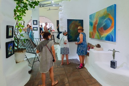 Instituto Vallartense de Cultura Conmemora Puerto Vallarta el Día Mundial del Arte