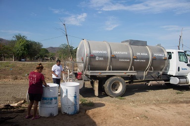 seapal vallarta 3 Fortalece SEAPAL apoyo con abasto de agua a zonas sin infraestructura