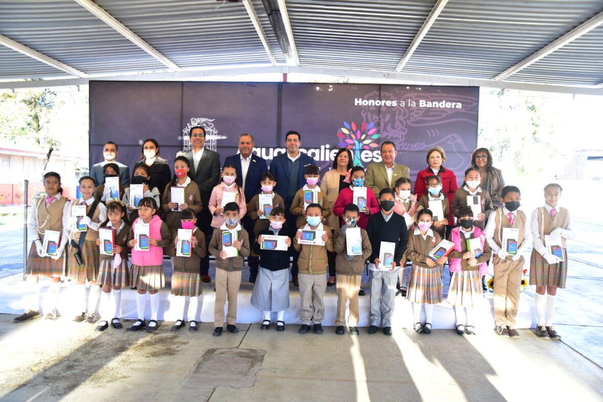 DSC 5755 scaled Municipio de Aguascalientes reconoce a estudiantes destacados de la primaria Carmen Serdán