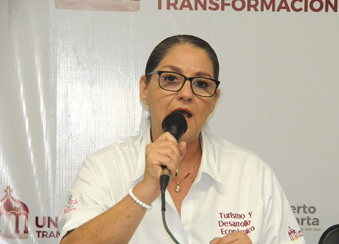 Martha Ibarra Amarillas subdirectora de Desarrollo Empresarial1 Invitan al Foro Transversal del IMSS y Feria de la Salud