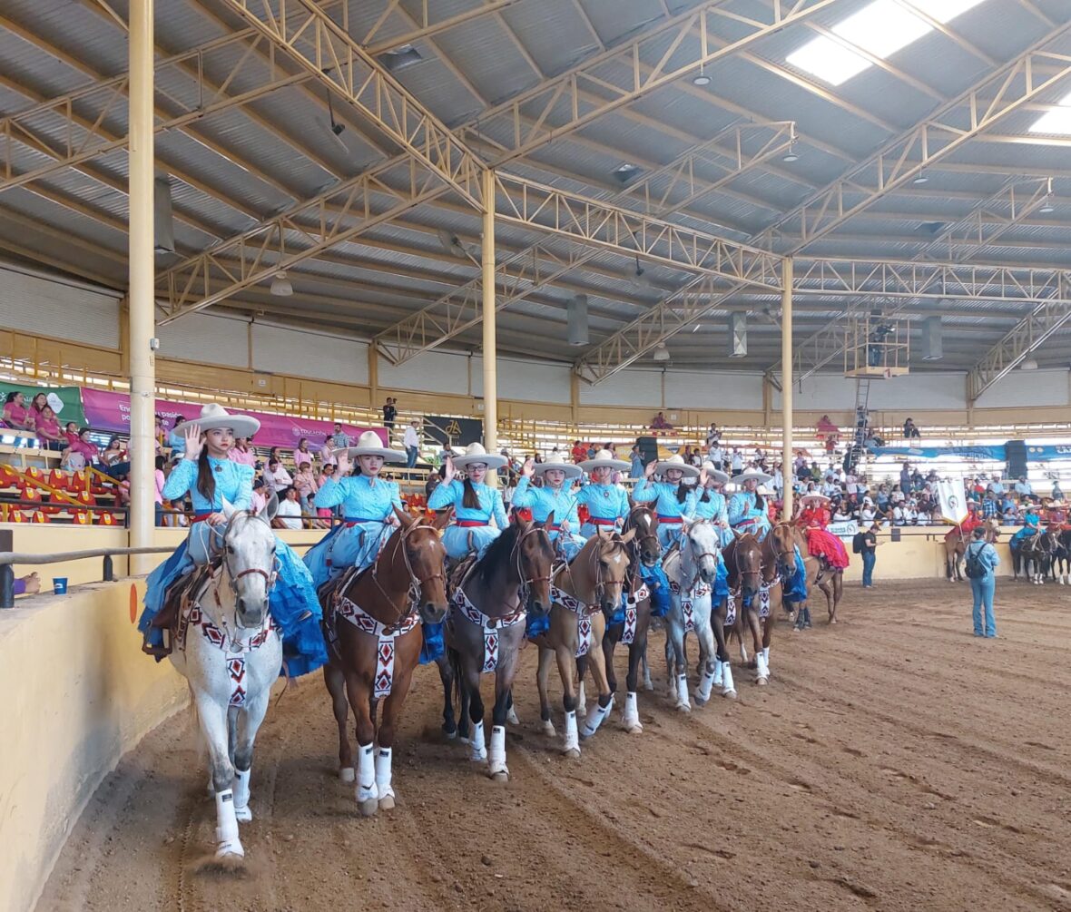 WhatsApp Image 2024 05 17 at 14.50.02 3 scaled ESCARAMUZAS DE AGUASCALIENTES GANAN DOS MEDALLAS DE ORO EN LOS JUEGOS NACIONALES CONADE 2024