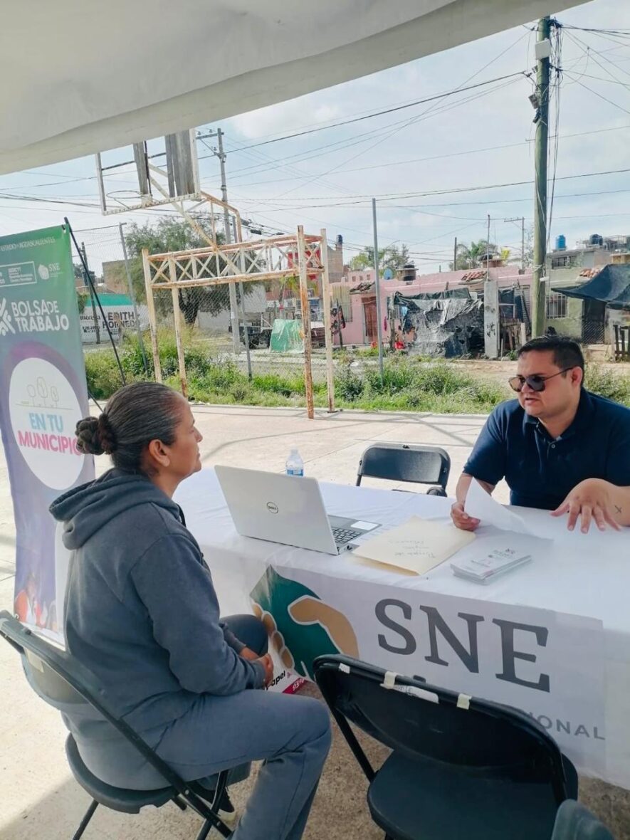 12 3 scaled MÁS DE MIL OPORTUNIDADES LABORALES PARA OPERARIOS, TÉCNICOS Y PROFESIONISTAS ESTE MIÉRCOLES EN LA COLONIA GUADALUPE PERALTA