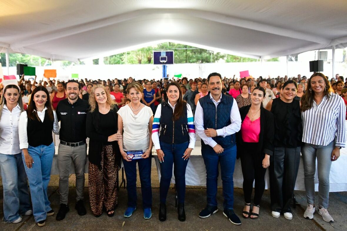 19 scaled REITERA TERE JIMÉNEZ SU COMPROMISO DE SEGUIR IMPULSANDO A LAS MUJERES DE AGUASCALIENTES