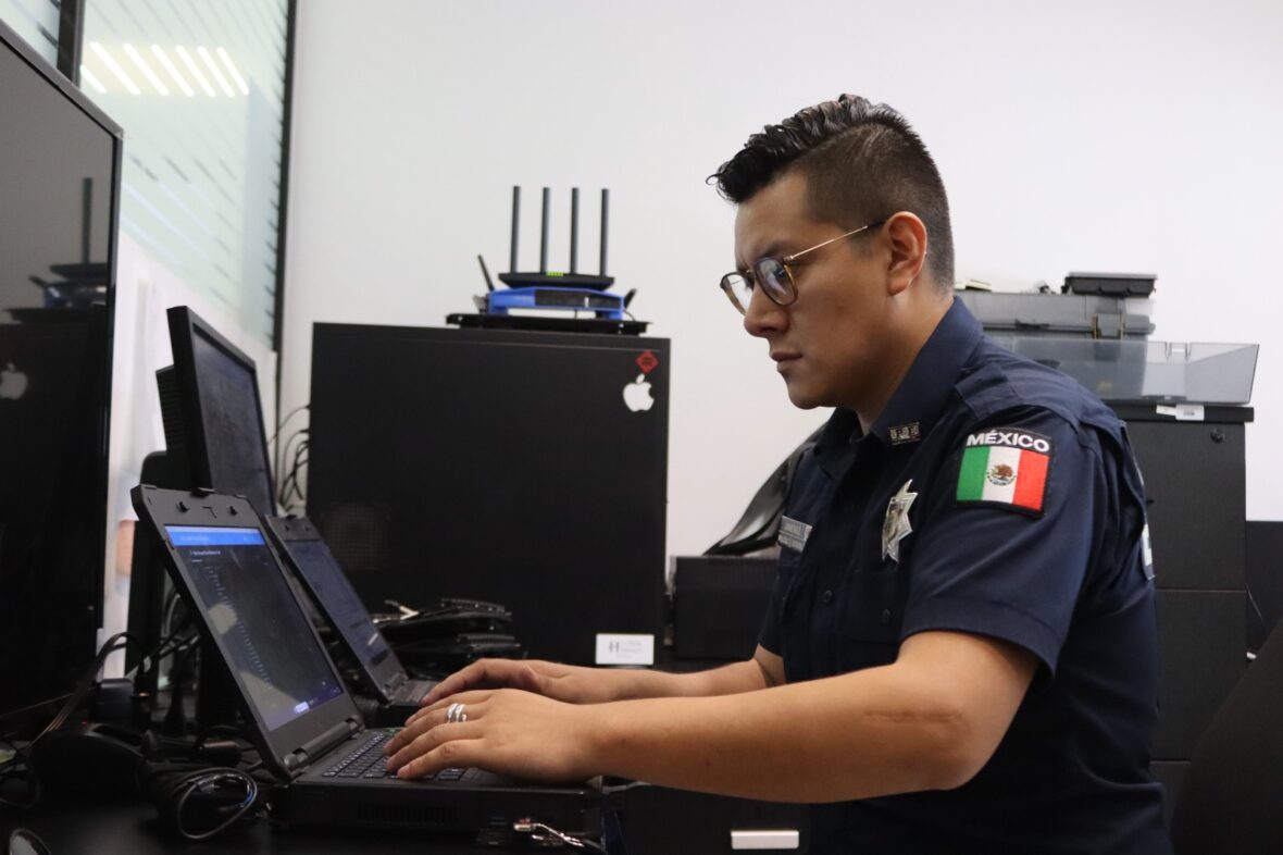 25 1 scaled EN AGUASCALIENTES, LA POLICÍA CIBERNÉTICA TRABAJA EN LA PREVENCIÓN DE DELITOS DIGITALES