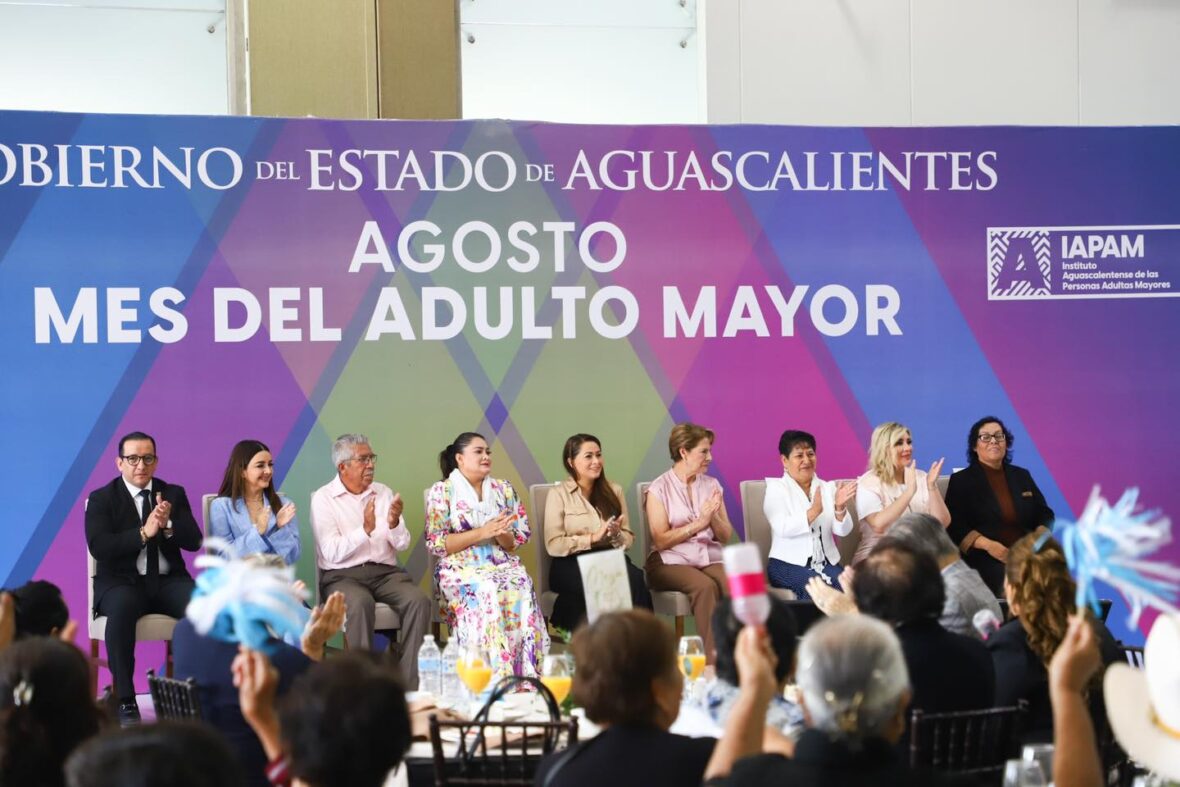 7 2 scaled TERE JIMÉNEZ REAFIRMA SU COMPROMISO CON LOS ADULTOS MAYORES EN EL MES DE SU CELEBRACIÓN