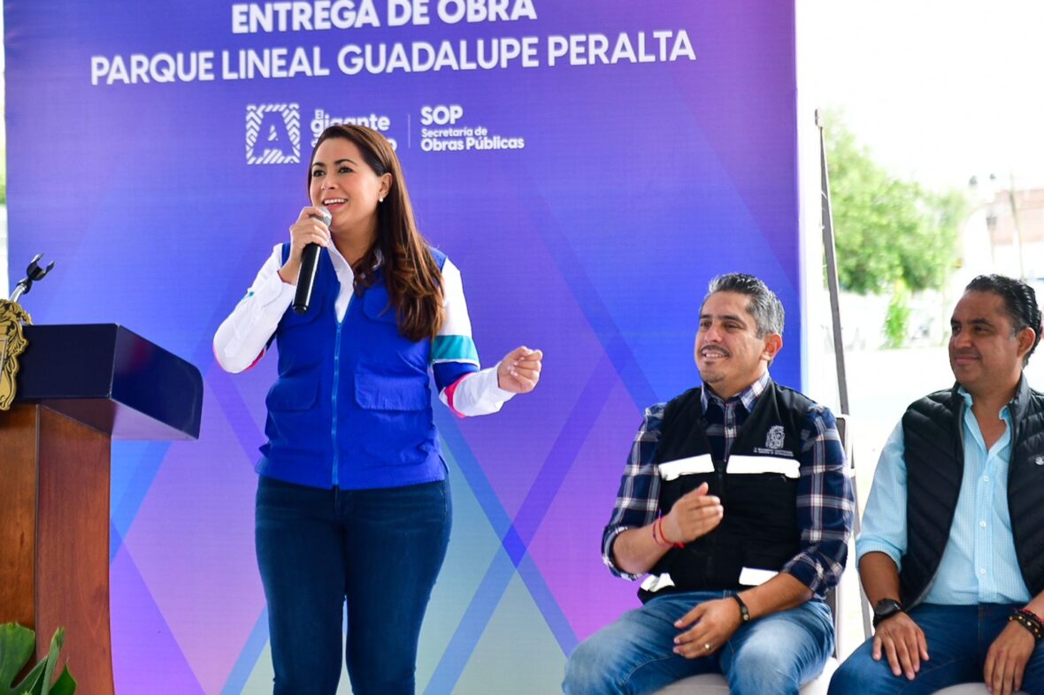 19 scaled INAUGURA TERE JIMÉNEZ EL PARQUE LINEAL “GUADALUPE PERALTA”; SE INVIRTIERON MÁS DE 30 MILLONES DE PESOS