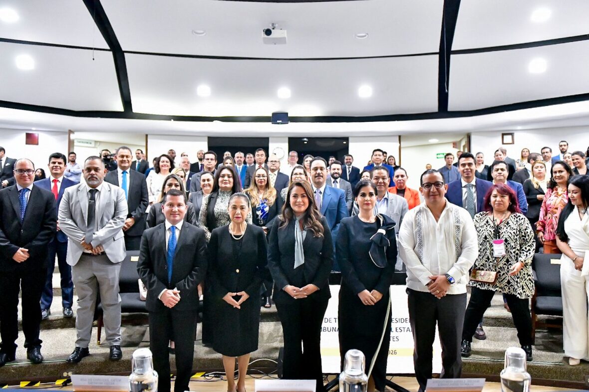 50 scaled TERE JIMÉNEZ DESEÓ ÉXITO A LA NUEVA PRESIDENTA DEL TRIBUNAL LOCAL ELECTORAL