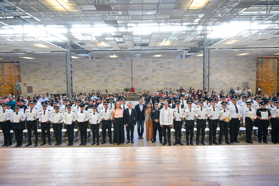 NZC 3408 scaled SE GRADÚA LA PRIMERA GENERACIÓN DE LA CARRERA DE TÉCNICO SUPERIOR UNIVERSITARIO EN POLICÍA PREVENTIVA