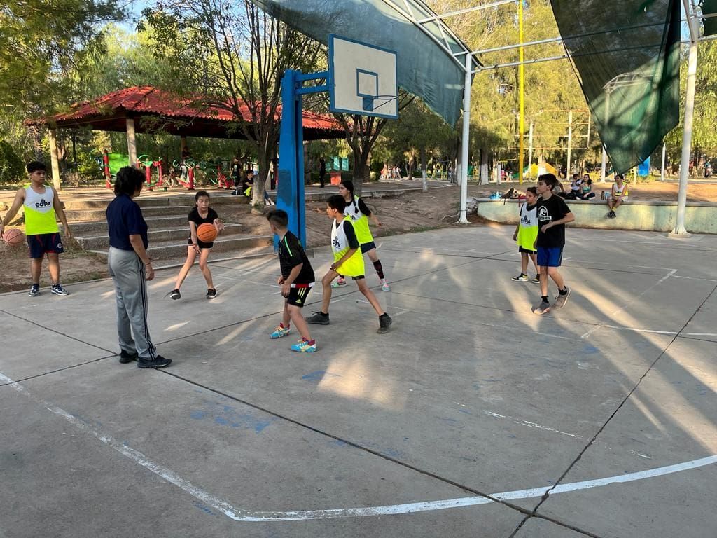 basquetbol OFRECE MUNICIPIO DE AGUASCALIENTES GRAN VARIEDAD DE ACTIVIDADES DEPORTIVAS