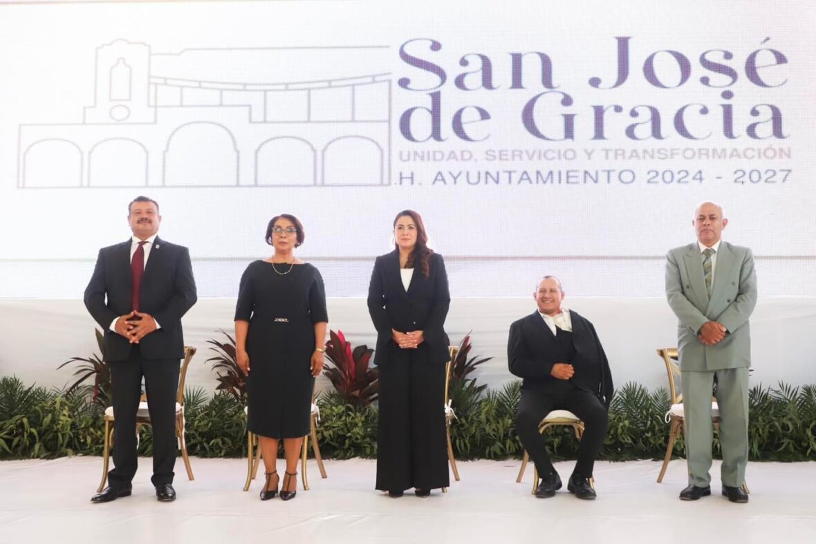 16 3 scaled REITERA TERE JIMÉNEZ SU RESPALDO A MUNICIPIOS EN LA TOMA DE PROTESTA DE LAS PRESIDENTAS DE SAN JOSÉ DE GRACIA Y PABELLÓN DE ARTEAGA