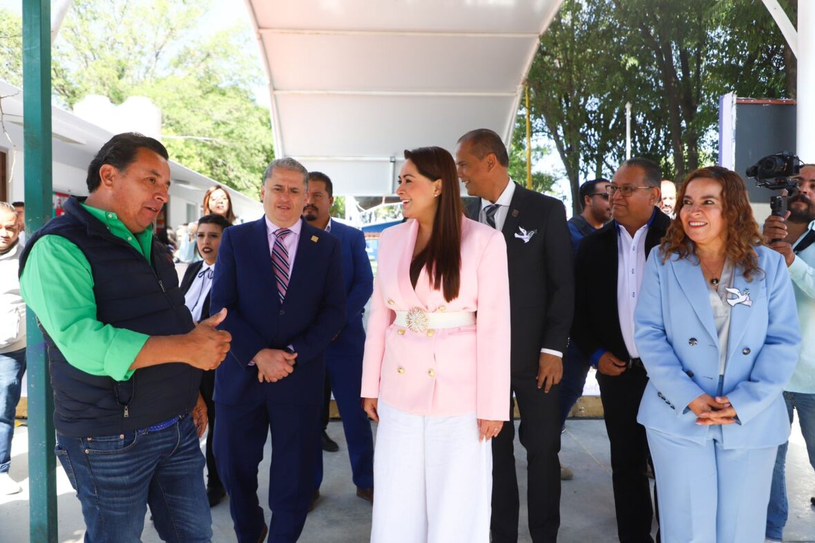 22 scaled TERE JIMÉNEZ ENTREGA OBRAS EN EL JARDÍN DE NIÑOS SATURNINO HERRÁN EN SAN MIGUELITO, JESÚS MARÍA