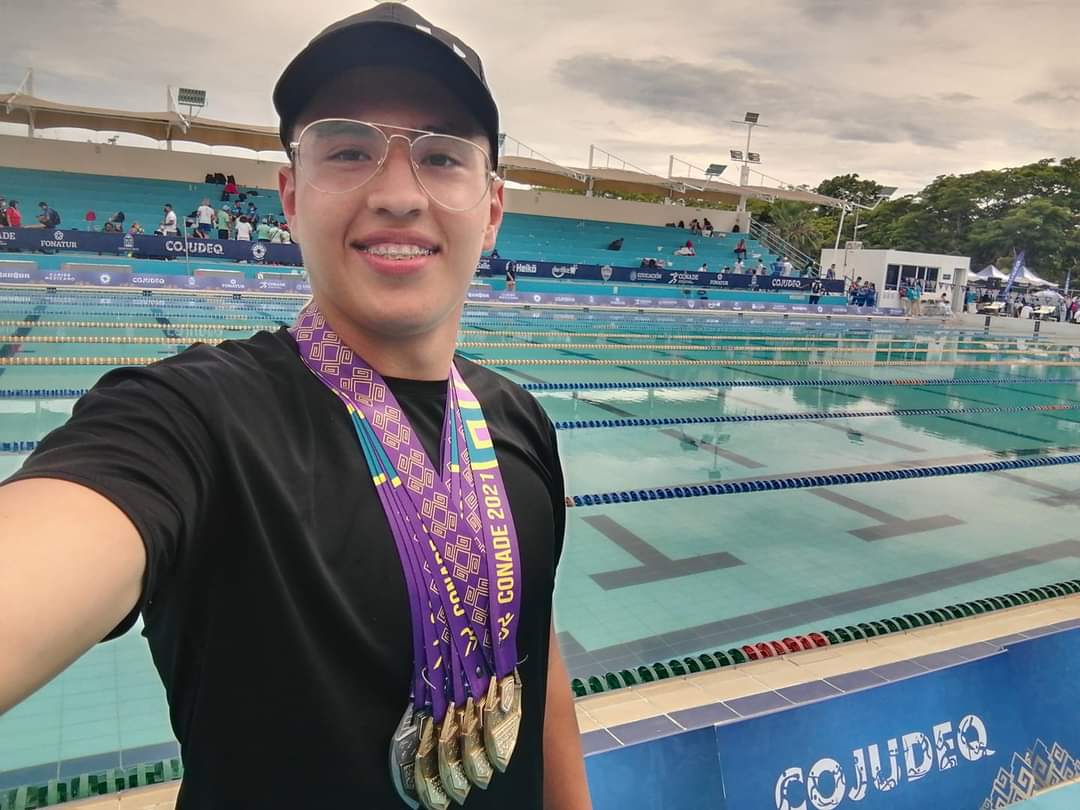 28 2 ATLETA HIDROCÁLIDO OBTIENE MEDALLAS EN COMPETENCIA INTERNACIONAL DE PARANATACIÓN