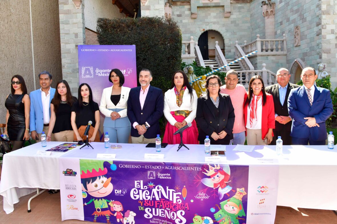 37 1 scaled DIF ESTATAL LANZA LA CAMPAÑA “EL GIGANTE Y SU FÁBRICA DE SUEÑOS” PARA LLEVAR ALEGRÍA Y ESPERANZA ESTA NAVIDAD