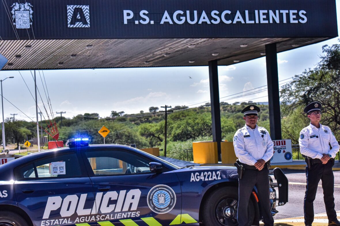 28 scaled INICIÓ EL OPERATIVO PARA GARANTIZAR LA SEGURIDAD DE LOS PAISANOS QUE VIENEN DE ESTADOS UNIDOS