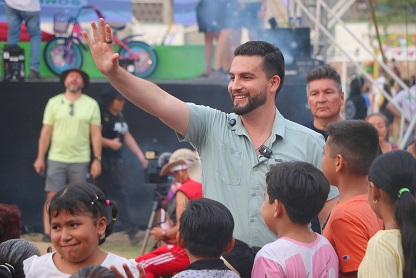rukilandia 2 Miles de personas disfrutaron del Festival "Renace la Alegría"