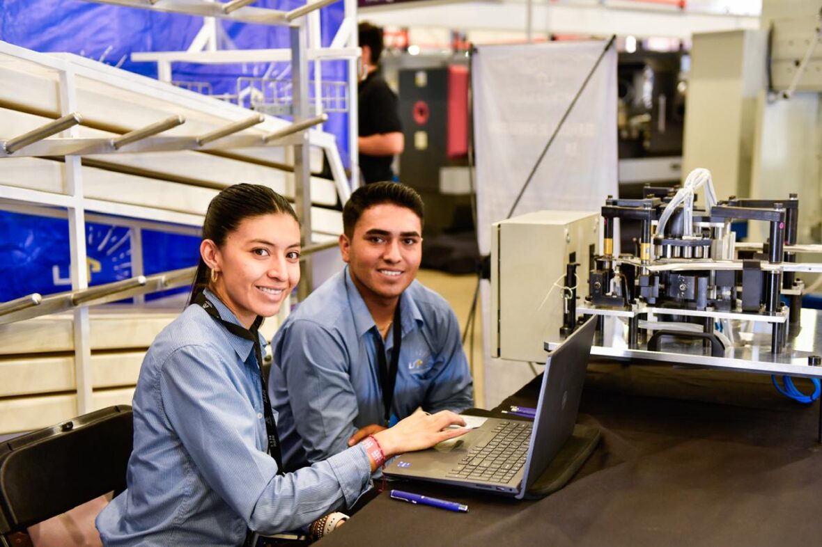 WhatsApp Image 2025 08 06 at 10.36.14 AM scaled AGUASCALIENTES, ENTRE LOS LÍDERES NACIONALES EN GENERACIÓN DE EMPLEO FORMAL