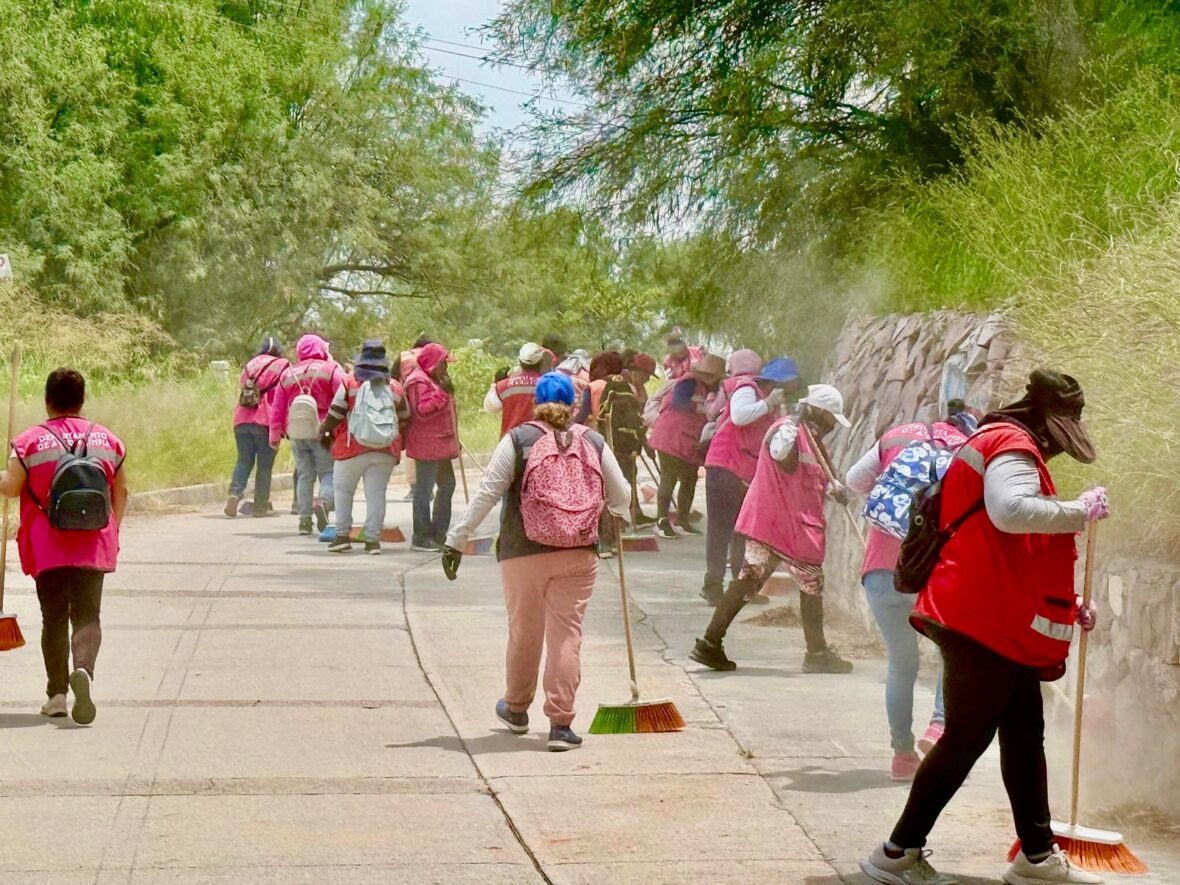 WhatsApp Image 2025 08 08 at 4.58.42 PM 1 scaled ESTADO Y MUNICIPIOS SUMAN ESFUERZOS PARA REALIZAR MEGALIMPIEZA EN EL RÍO SAN PEDRO
