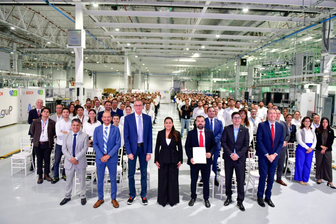 TJ16211 scaled AGUASCALIENTES SE POSICIONA COMO LÍDER NACIONAL EN INVERSIÓN, EMPLEO Y EXPORTACIONES TRAS 3 AÑOS DE LA ADMINISTRACIÓN DE TERE JIMÉNEZ