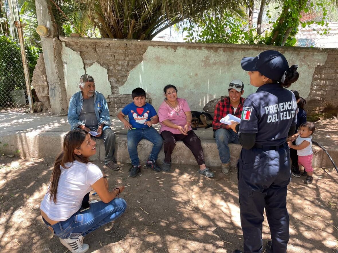 WhatsApp Image 2025 08 17 at 10.54.46 AM 1 scaled REFUERZAN RECORRIDOS DE PROXIMIDAD EN MUNICIPIOS PARA FORTALECER LA SEGURIDAD