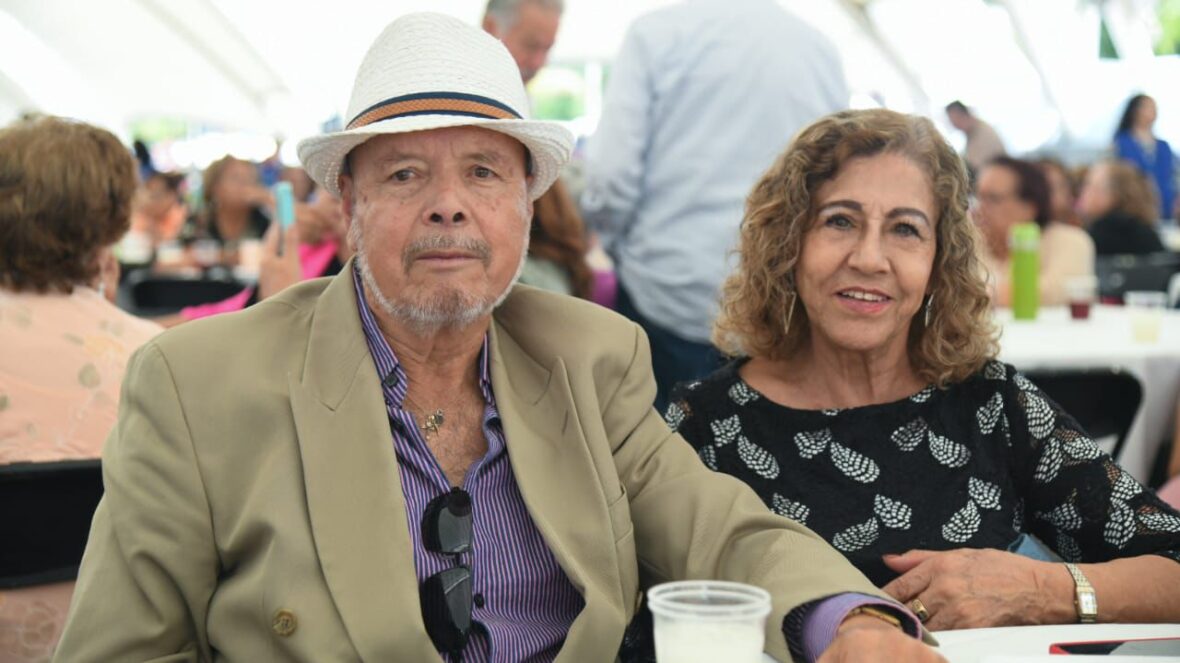 WhatsApp Image 2025 08 28 at 3.14.49 PM 2 scaled DIF ESTATAL CELEBRA A MÁS DE MIL 500 ABUELITAS Y ABUELITOS EN SU DÍA