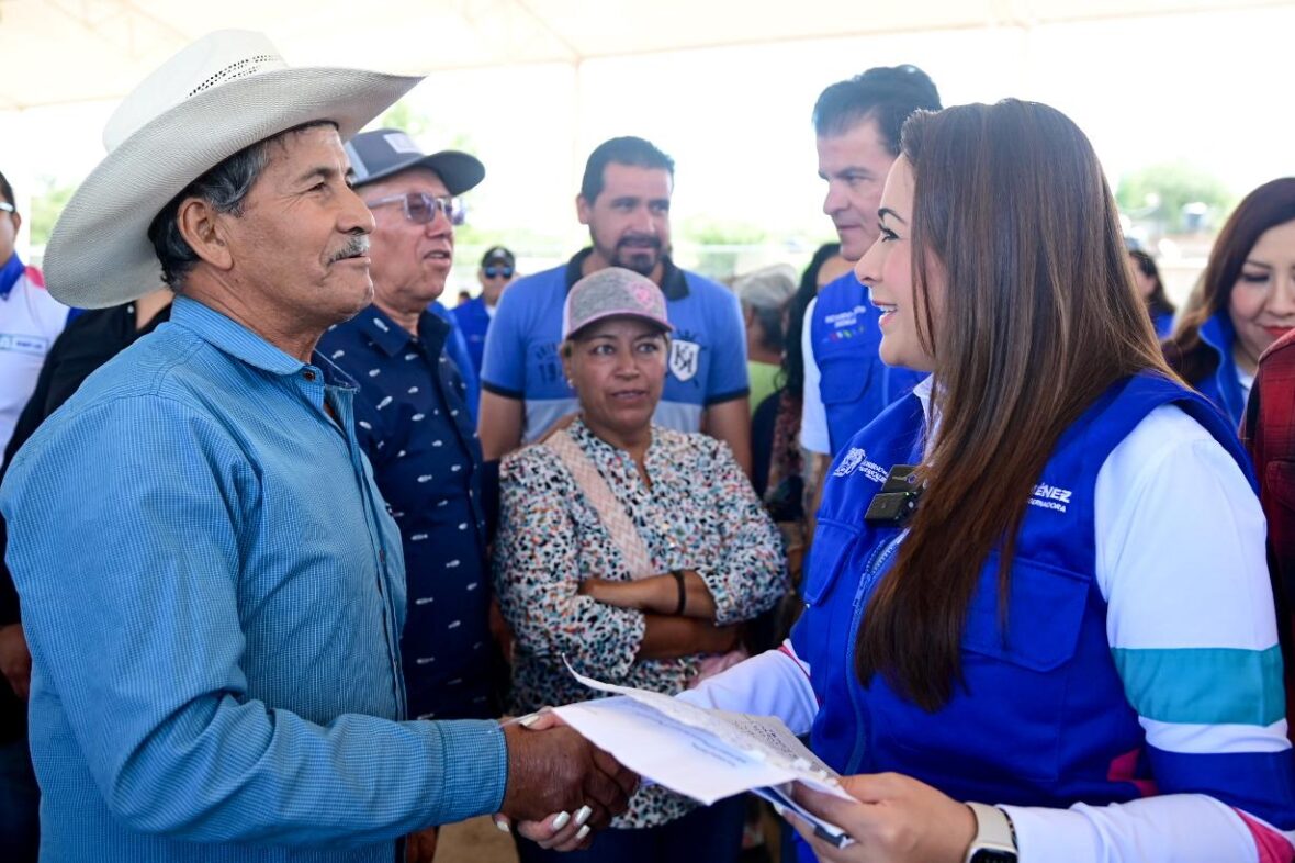 WhatsApp Image 2025 09 06 at 11.38.07 scaled FAMILIAS DE EL LLANO PODRÁN MEJORAR SU VIVIENDA CON EL APOYO DE TERE JIMÉNEZ