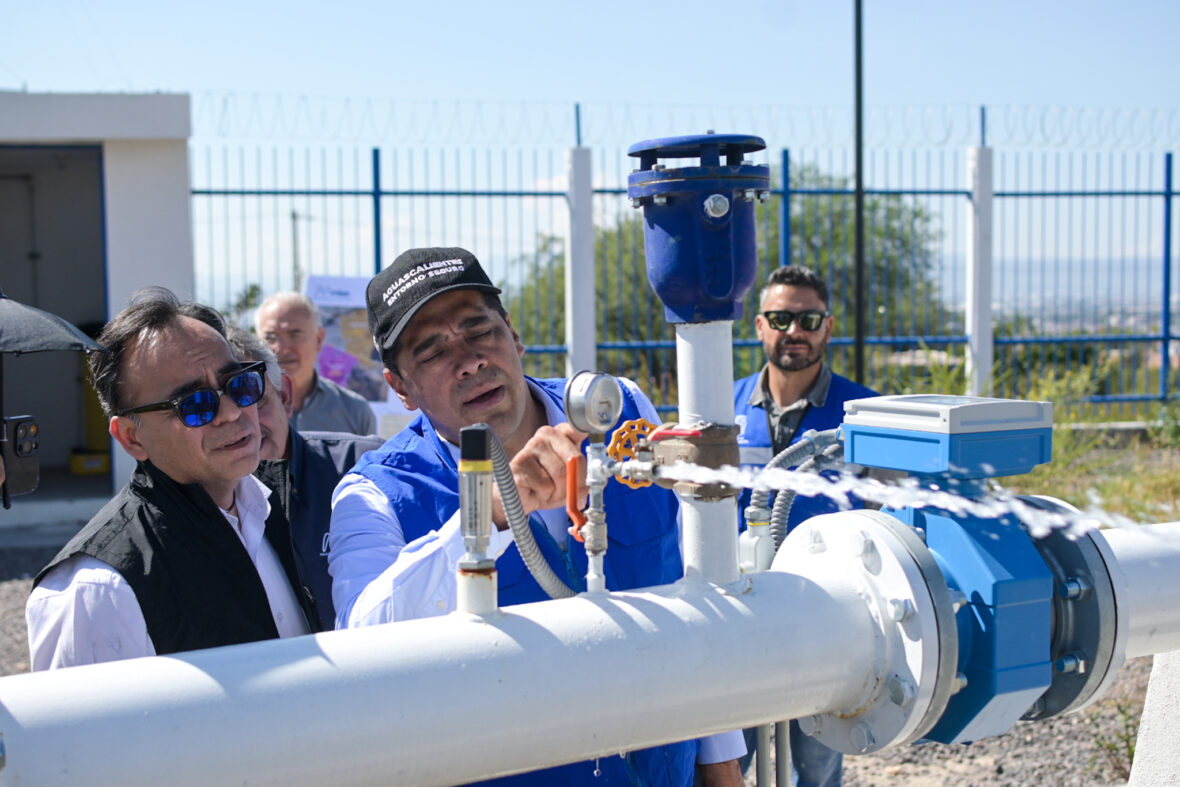 CMC 1485 scaled LEO MONTAÑEZ PONE EN FUNCIONAMIENTO NUEVO POZO EN EL FRACCIONAMIENTO ASTURIAS 2