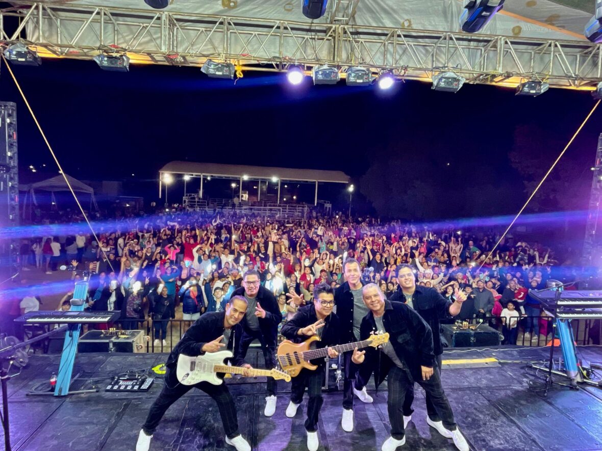 IMG 20251003 WA0062 scaled 1 scaled INICIA FESTIVAL DE BARRIOS CON LA ENERGÍA DE GRUPO ESPANTO