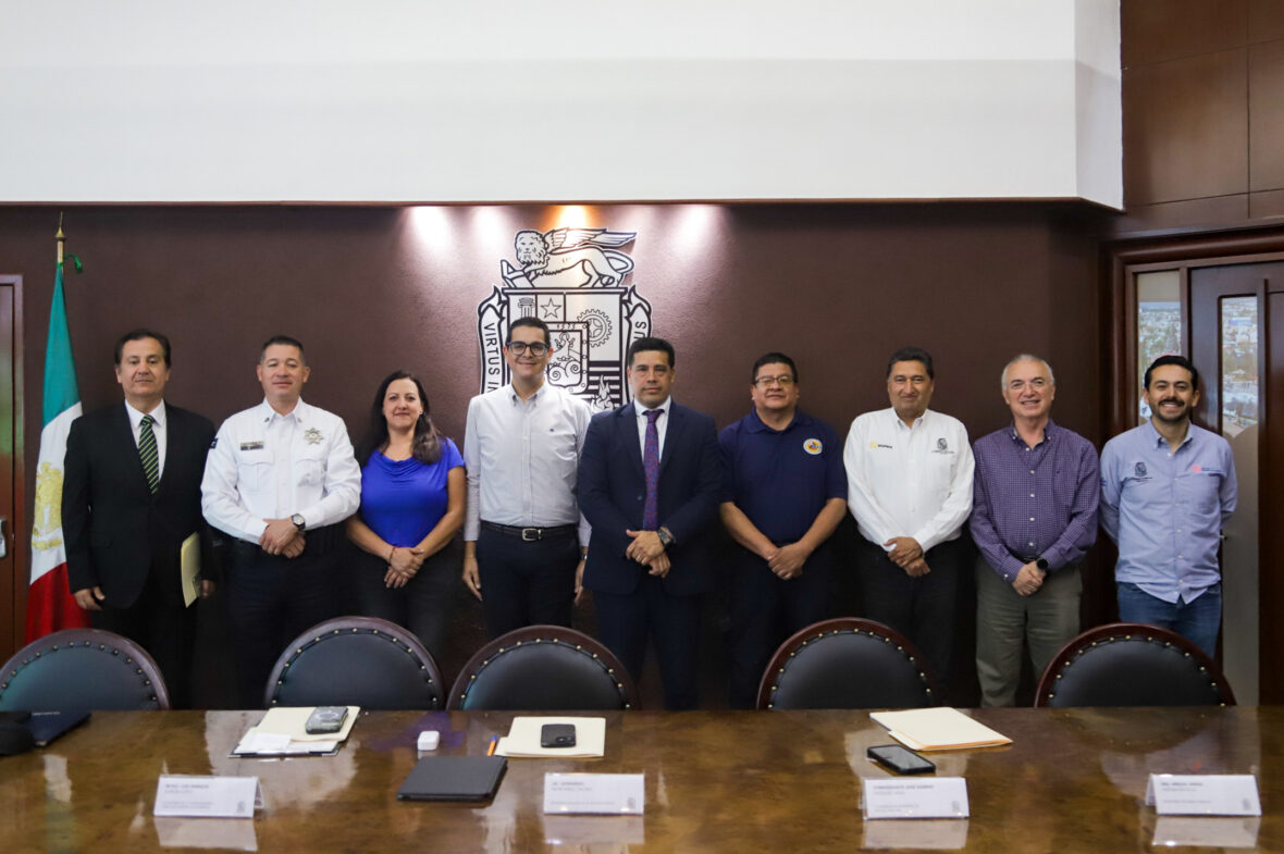 IMG 07911 scaled REFRENDA LEO MONTAÑEZ COMPROMISO CON LA ATENCIÓN A EMERGENCIAS Y PREVENCIÓN DE RIESGOS