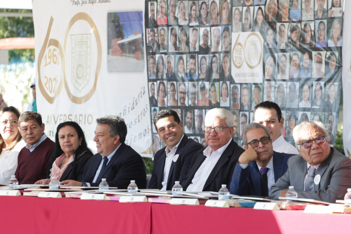 IMG 3695 scaled ENCABEZA LEO MONTAÑEZ CELEBRACIÓN DEL 60 ANIVERSARIO DE LA SECUNDARIA TÉCNICA No.1 “JOSÉ REYES MARTÍNEZ”