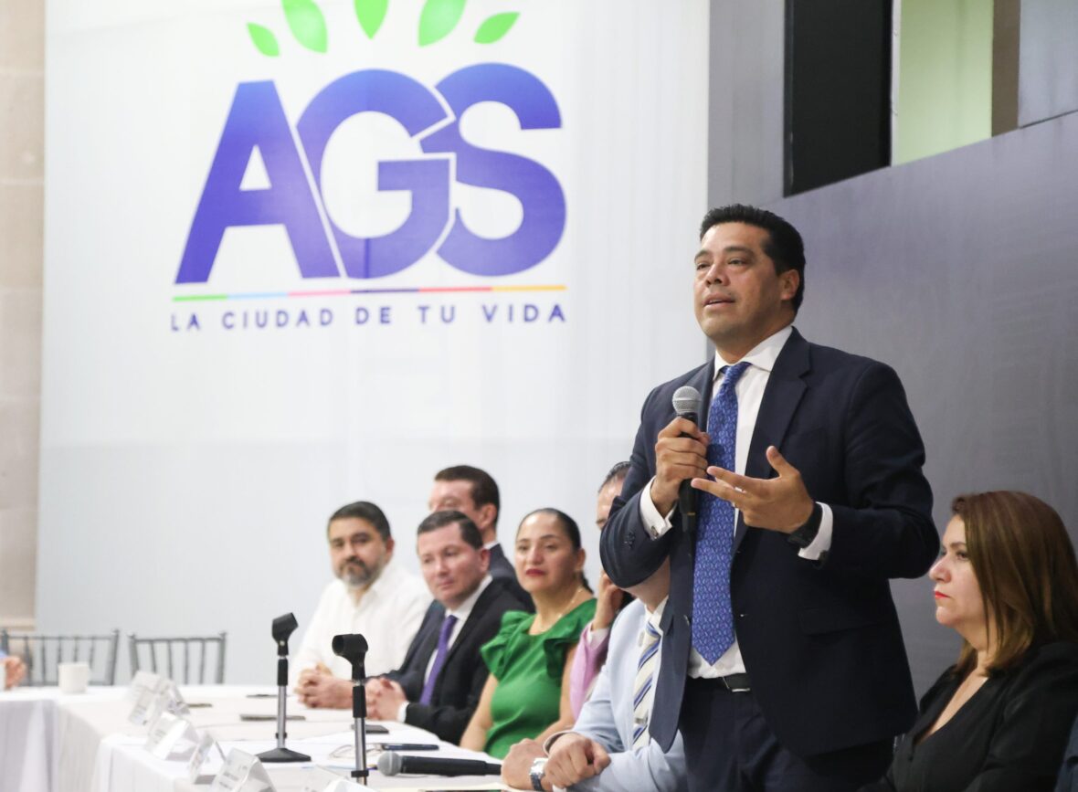 IMG 5493 scaled 1 scaled ENTREGA MUNICIPIO RECONOCIMIENTOS DEL PREMIO “ENRIQUETA MEDELLÍN” 2024