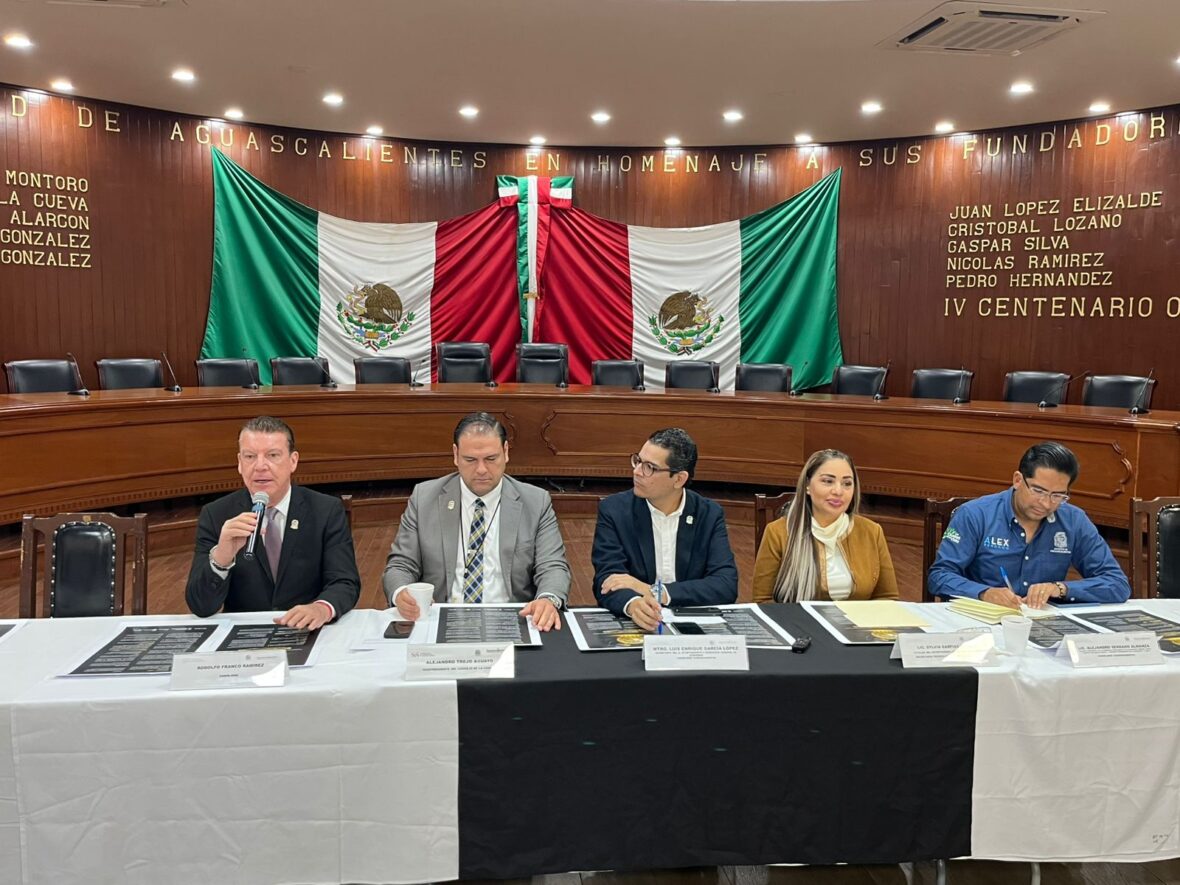 Imagen de WhatsApp 2025 10 15 a las 12.55.17 2e1ef890 scaled PRESENTAN MUNICIPIO Y CONSEJO DE LA CIUDAD CONVOCATORIA A LOS PREMIOS “ENRIQUETA MEDELLÍN 2025” A LAS ASOCIACIONES CIVILES