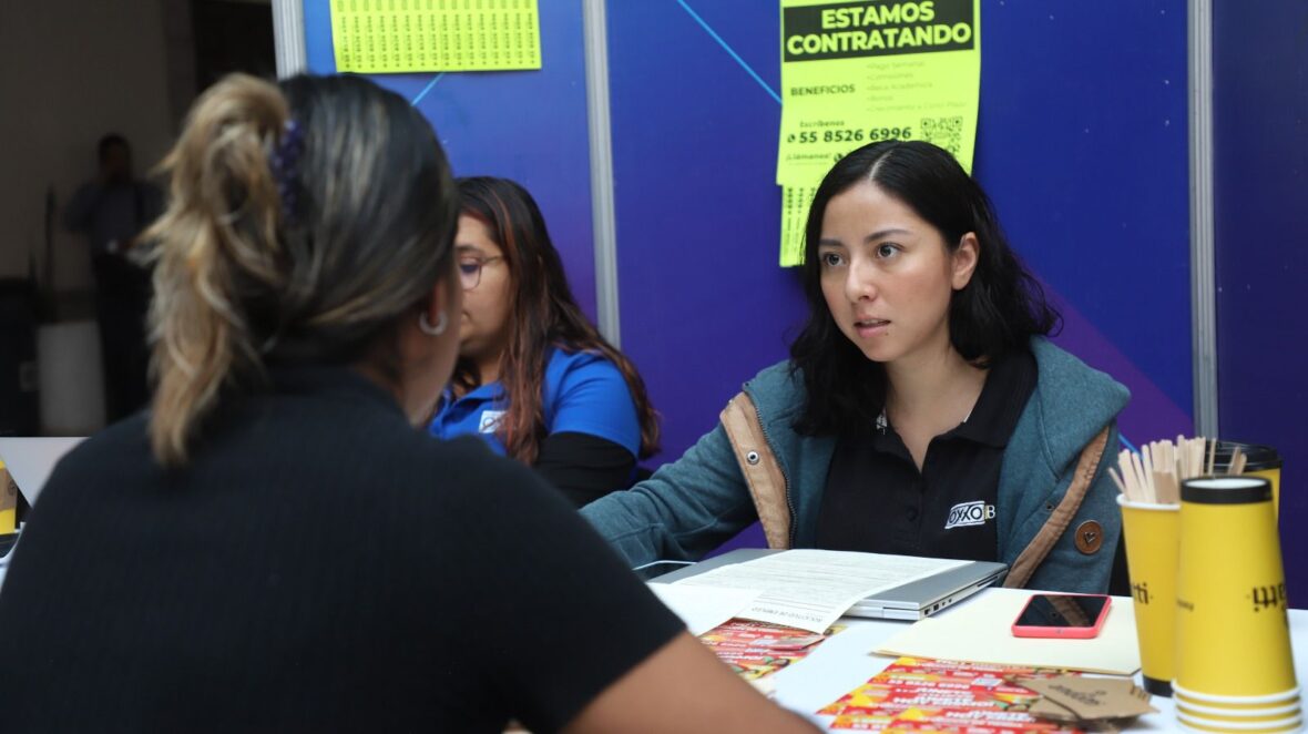 WhatsApp Image 2025 09 09 at 17.25.21 1 scaled MÁS DE 27 MIL PERSONAS HAN SIDO ATENDIDAS EN LOS “JUEVES DE BOLSA DE TRABAJO” Y BRIGADAS DE EMPLEO