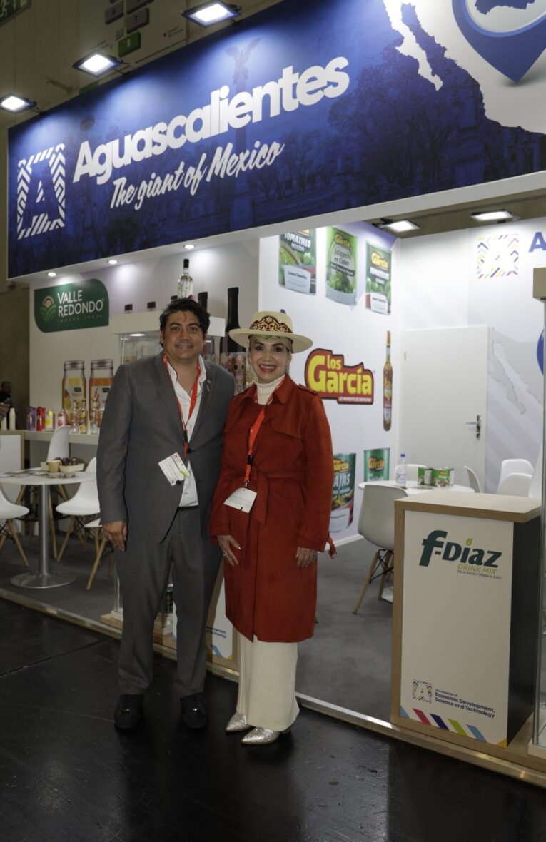 WhatsApp Image 2025 10 05 at 10.48.42 AM scaled PRODUCTOS HECHO EN AGUASCALIENTES, PRESENTES EN LA FERIA DE BEBIDAS MÁS GRANDE DEL MUNDO, EN ALEMANIA