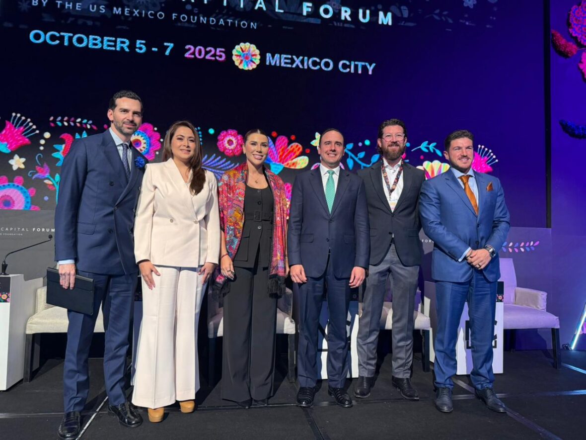 WhatsApp Image 2025 10 06 at 2.47.30 PM scaled TERE JIMÉNEZ PARTICIPA JUNTO CON GOBERNADORES DE BAJA CALIFORNIA, COAHUILA Y NUEVO LEÓN EN EL NORTH CAPITAL FORUM 2025; RESALTA POTENCIAL DE AGUASCALIENTES PARA LA INVERSIÓN