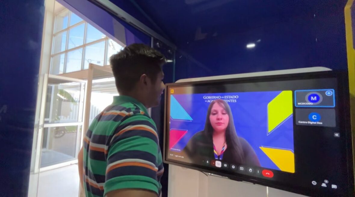 WhatsApp Image 2025 10 11 at 9.17.19 AM 1 scaled NUEVOS MÓDULOS DE ATENCIÓN DIGITAL ACERCAN SERVICIOS Y TRÁMITES A LA CIUDADANÍA