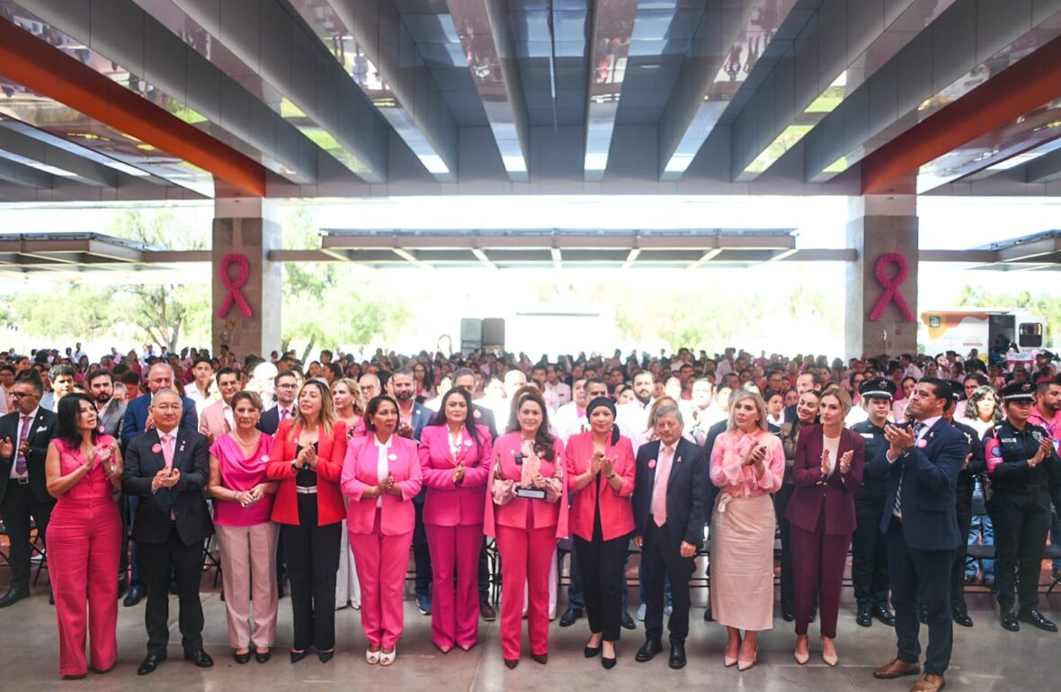 WhatsApp Image 2025 10 20 at 1.50.22 PM scaled TERE JIMÉNEZ REAFIRMA SU APOYO Y SOLIDARIDAD A MUJERES CON CÁNCER DE MAMA: “NO ESTÁN SOLAS”