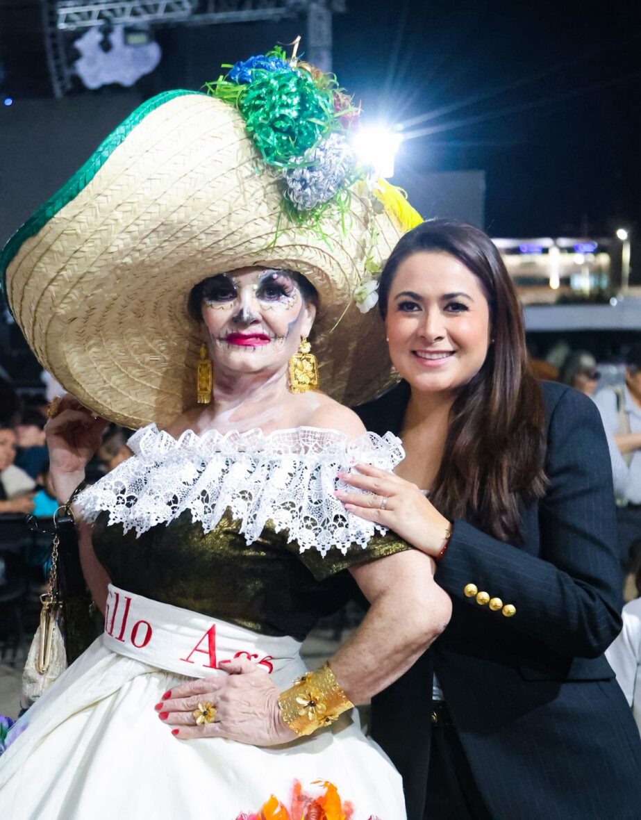 WhatsApp Image 2025 10 24 at 22.43.19 scaled INVITA TERE JIMÉNEZ A VIVIR LA MAGIA DEL FESTIVAL CULTURAL DE CALAVERAS 2025, DEL 24 DE OCTUBRE AL 2 DE NOVIEMBRE