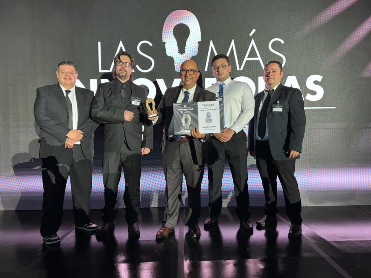 WhatsApp Image 2025 10 24 at 6.40.02 AM scaled RECIBE MUNICIPIO DE AGUASCALIENTES PREMIO A LA INNOVACIÓN TECNOLÓGICA