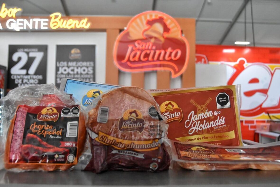 WhatsApp Image 2025 10 28 at 3.17.33 PM scaled PRUEBA LOS SABORES DEL CAMPO DE AGUASCALIENTES EN EL FESTIVAL CULTURAL DE CALAVERAS