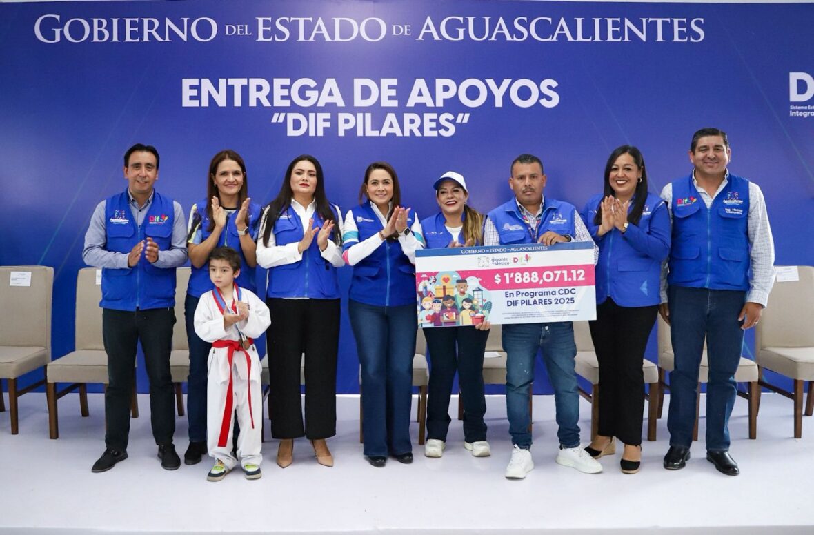 WhatsApp Image 2025 10 28 at 7.20.38 PM 3 scaled TERE Y AURORA JIMÉNEZ ENTREGAN NUEVO EQUIPAMIENTO A LAS CASAS DEL BIEN COMÚN