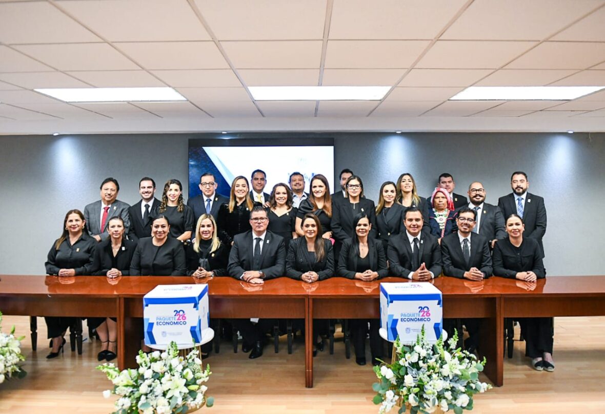 WhatsApp Image 2025 10 31 at 12.39.59 PM scaled UN PRESUPUESTO CON ROSTRO HUMANO, EL DE NUESTRA GENTE: TERE JIMÉNEZ AL PRESENTAR EL PAQUETE ECONÓMICO 2026